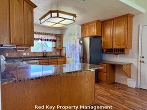 1602 Breeze Dr in Tooele, UT - Building Photo - Building Photo