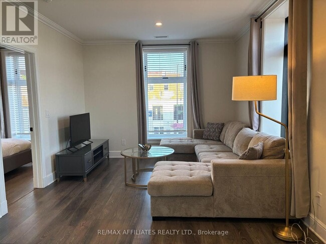 property at 20-220 Beckwith St N