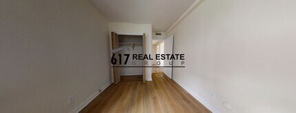 1131 Commonwealth Ave in Boston, MA - Building Photo - Building Photo