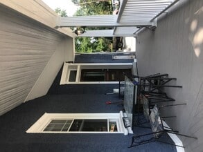 400 Bethlehem Pike in Erdenheim, PA - Foto de edificio - Building Photo