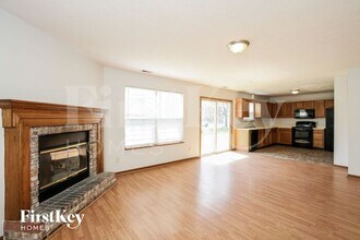 11225 Pine Mountain Pl in Indianapolis, IN - Building Photo - Building Photo