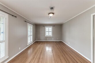 5537 Lincrest Ln in Houston, TX - Building Photo - Building Photo