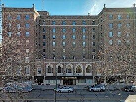 184 N Main St in Elmira, NY - Building Photo