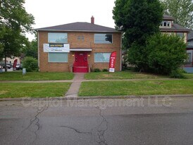 801 N Capitol Ave in Lansing, MI - Building Photo