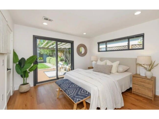 1162 McKinley St in Redwood City, CA - Building Photo - Building Photo