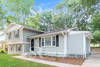 127 Ashdown Dr in Simpsonville, SC - Building Photo - Building Photo