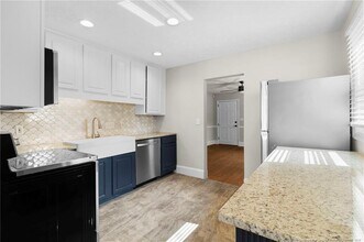 2219 Westdale Dr in Fayetteville, NC - Building Photo - Building Photo