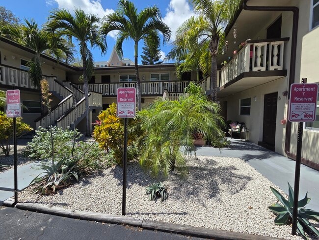 720 NE 2nd St in Fort Lauderdale, FL - Building Photo - Building Photo