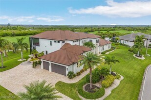 11695 Royal Tee Cir in Cape Coral, FL - Building Photo