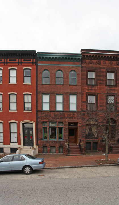 1702 Park Ave in Baltimore, MD - Foto de edificio