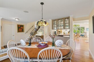 28 Middle Rd in Southampton, NY - Building Photo - Building Photo