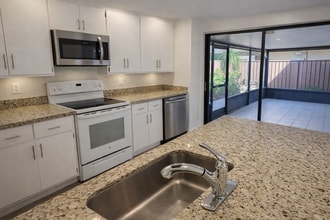 6407 64th Way in West Palm Beach, FL - Building Photo - Building Photo