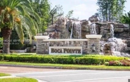 property at 6579 Via Regina