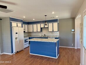 513 W Melrose Dr in Casa Grande, AZ - Building Photo - Building Photo