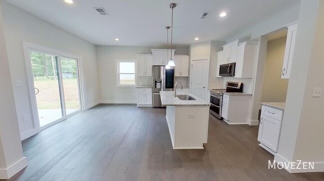 4110 Whispering Oaks Dr in Charlotte, NC - Building Photo - Building Photo