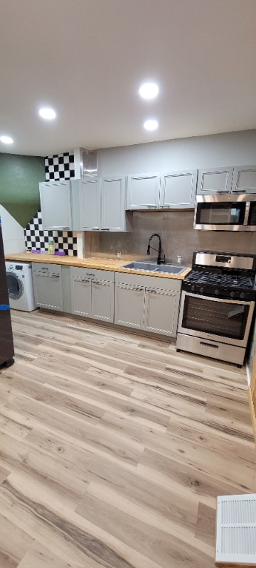 property at 709 N 2nd St
