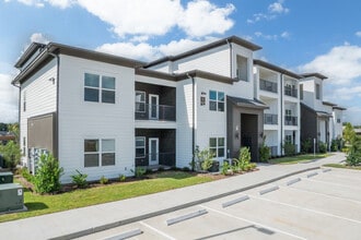 Aria at Burke in Pasadena, TX - Foto de edificio - Building Photo