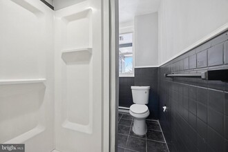 1032 S 57th St in Philadelphia, PA - Building Photo - Building Photo