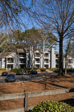 Rosemont Brook Hollow in Norcross, GA - Foto de edificio - Building Photo