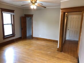 1016 3rd Ave, Unit 3 in Eau Claire, WI - Building Photo - Building Photo