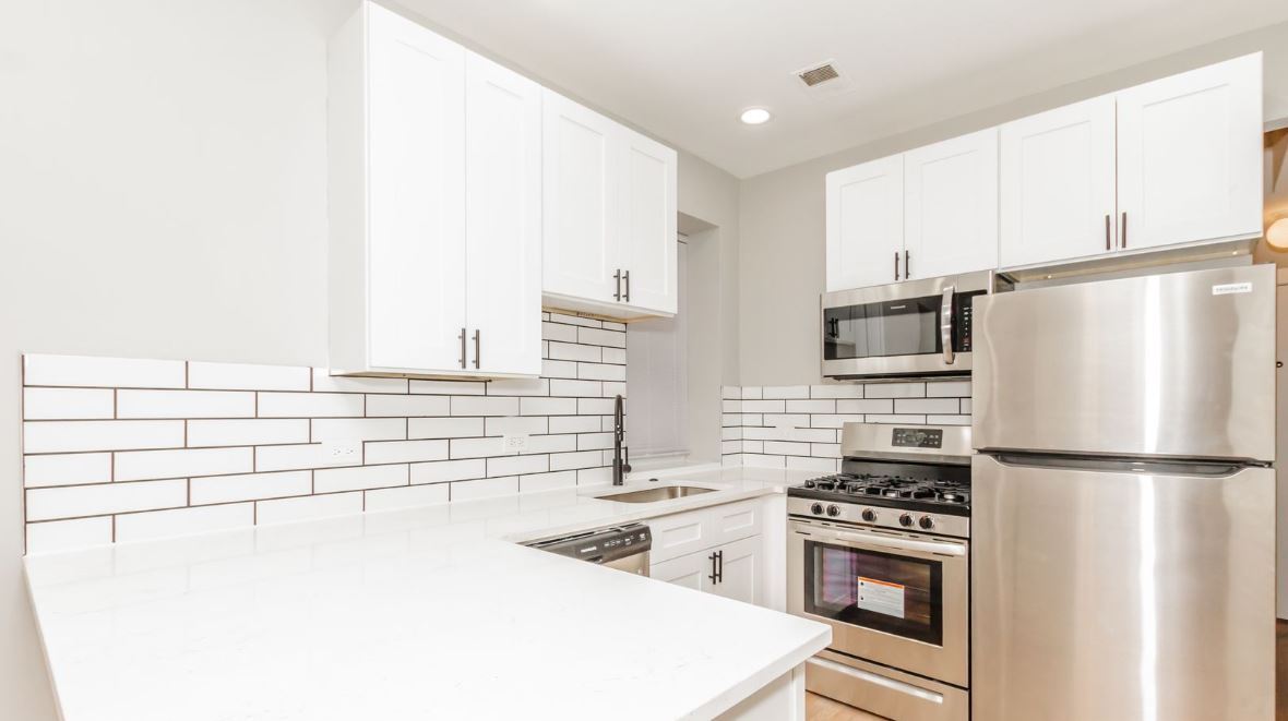 1649 N Paulina St, Unit 1R Photo