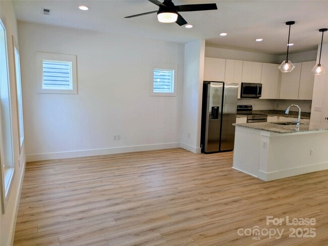 26 Cub Rd in Asheville, NC - Building Photo - Building Photo
