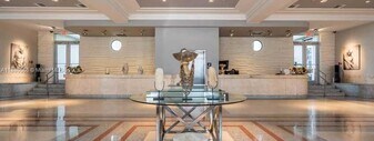 435 21st St, Unit 212 in Miami Beach, FL - Building Photo