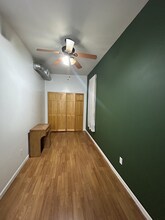 2442 W Iowa St in Chicago, IL - Building Photo - Building Photo