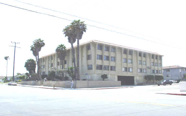 The Grand Apartments in San Pedro, CA - Foto de edificio