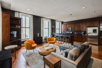 888 S Michigan Ave in Chicago, IL - Building Photo - Building Photo