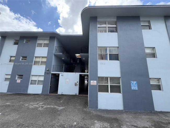 property at 2610 NW 16th Street Rd
