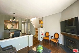 24512 McBean Pkwy in Santa Clarita, CA - Building Photo - Building Photo