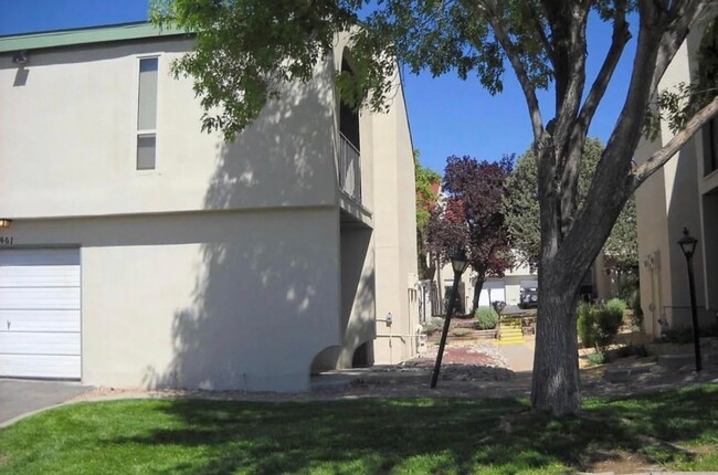 property at 7461 Prairie Rd NE