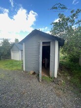 7575 McKenzie Hwy in Springfield, OR - Building Photo - Building Photo