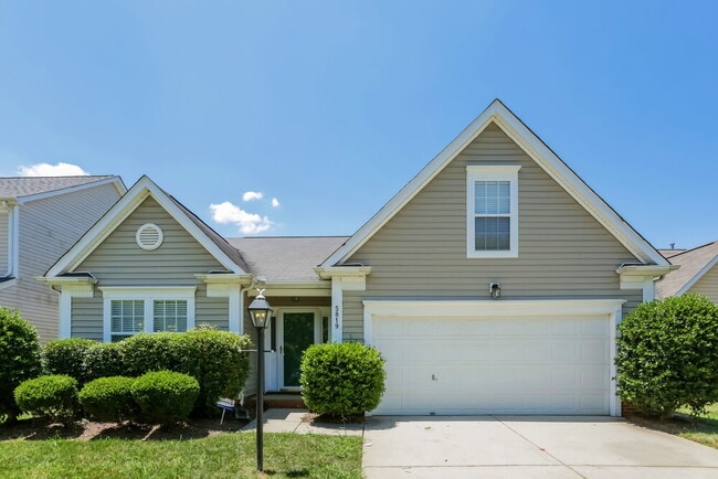 property at 5819 Waverly Lynn Ln