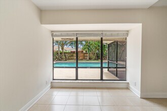 1394 Gallinule Cir in Delray Beach, FL - Building Photo - Building Photo