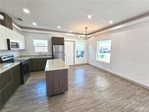 3600 Frio Ave in McAllen, TX - Building Photo - Building Photo