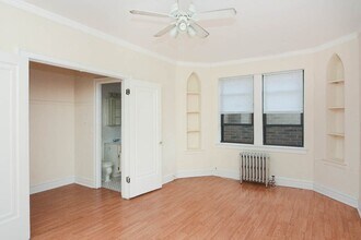 4832 N Damen Ave in Chicago, IL - Building Photo - Building Photo