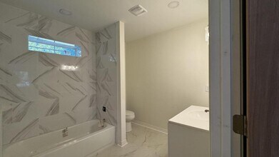 106 48th St in Gulfport, MS - Building Photo - Building Photo