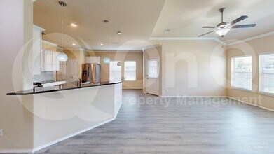 400 Plum Ct in Burleson, TX - Building Photo - Building Photo