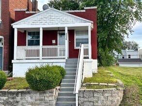 3316 Caroline St in St. Louis, MO - Building Photo - Building Photo