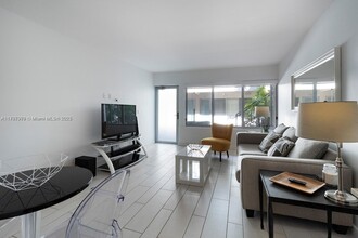 2130 Park Ave, Unit 5 in Miami Beach, FL - Building Photo - Building Photo