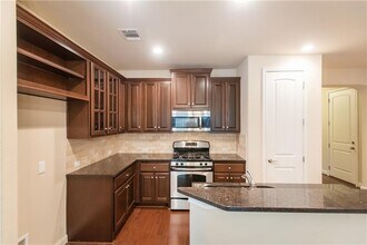6009 Wilcott Ct in Austin, TX - Building Photo - Building Photo