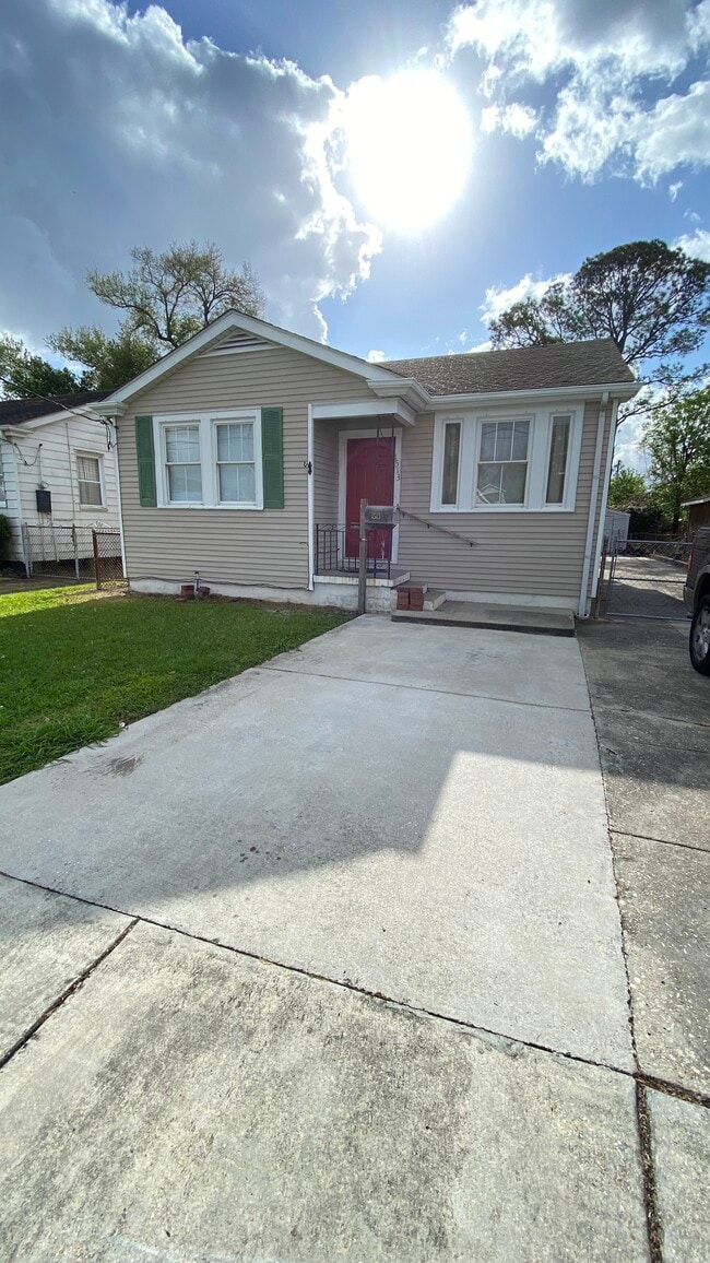 property at 1513 Hancock St