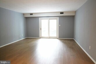 20 Dougherty Blvd in Glen Mills, PA - Building Photo - Building Photo