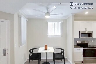 1300 The Alameda, Unit SI FL3-ID11742A in San Jose, CA - Foto de edificio - Building Photo