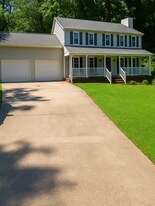 150 Timber Valley Ln in Lawrenceville, GA - Building Photo