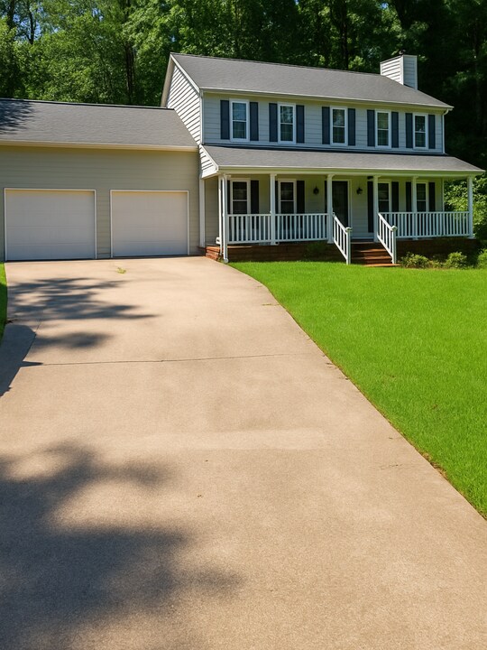 150 Timber Valley Ln in Lawrenceville, GA - Building Photo