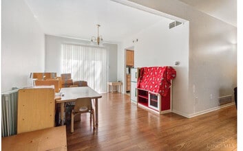 3167 Westbrook Dr in Cincinnati, OH - Foto de edificio - Building Photo
