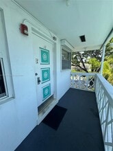 1005 S 17th Ave in Hollywood, FL - Building Photo - Building Photo